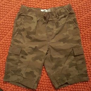 Like new boys cargo shorts